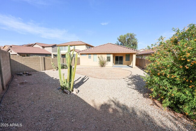 Foto del edificio - 39904 N Bell Meadow Trail