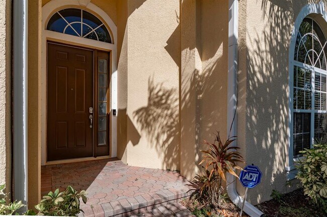 Foto del edificio - 10639 Hatteras Dr