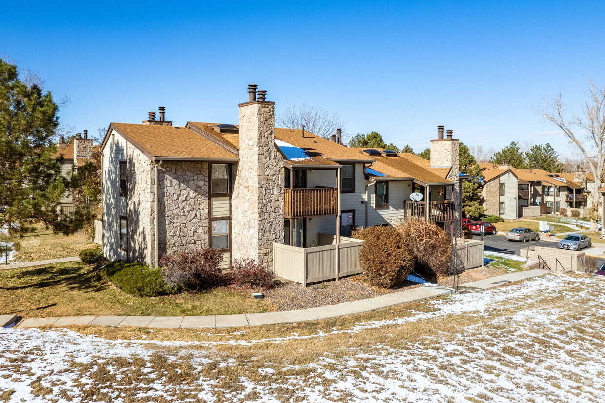 Condominios - Mountain Vista Village