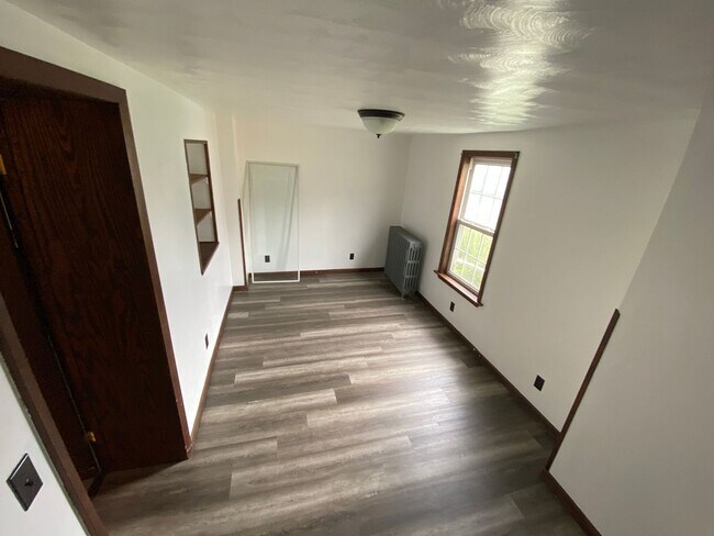 Foto del edificio - 309 W 9th Ave