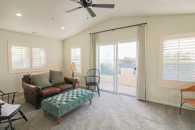 Foto del edificio - 4-Bedroom House Near the Dunes in Grover Beach