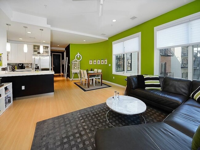 Foto del edificio - 511 Madison St