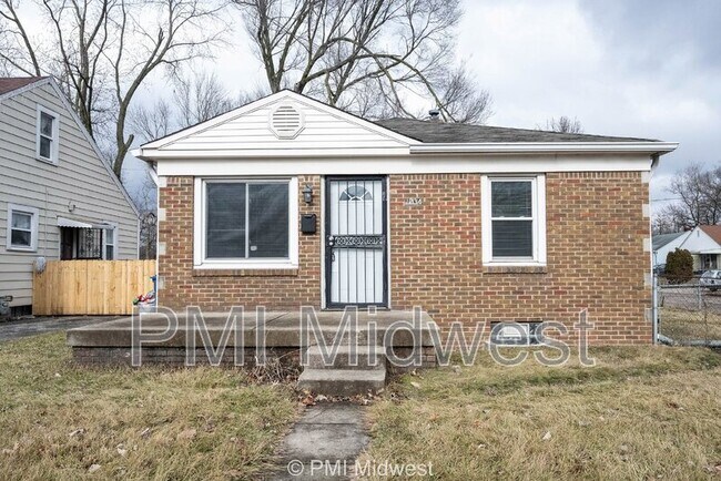 Building Photo - 1734 E 46th St