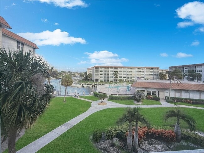Foto del edificio - 2717 Florida Blvd