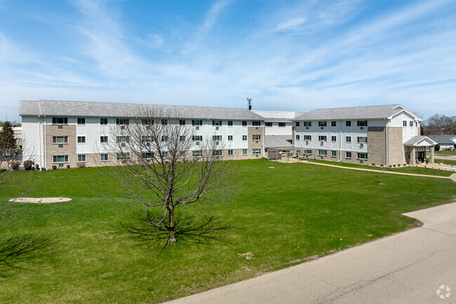 Building Photo - Assisi Homes of Kenosha