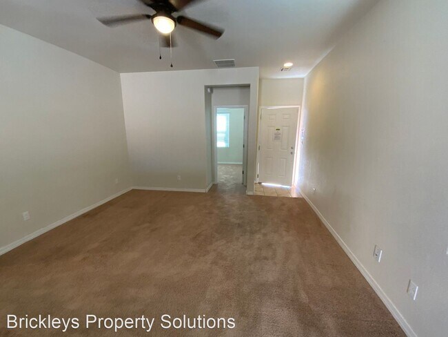 Building Photo - 3 br, 2 bath House - 1737 Chisholm Trl NE