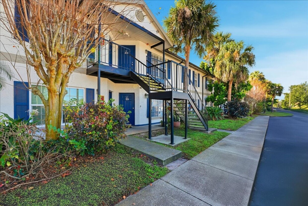 Photo - 3651 N Goldenrod Rd.-Unit C204