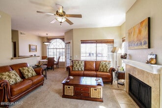 Building Photo - 1500 E Pusch Wilderness Dr