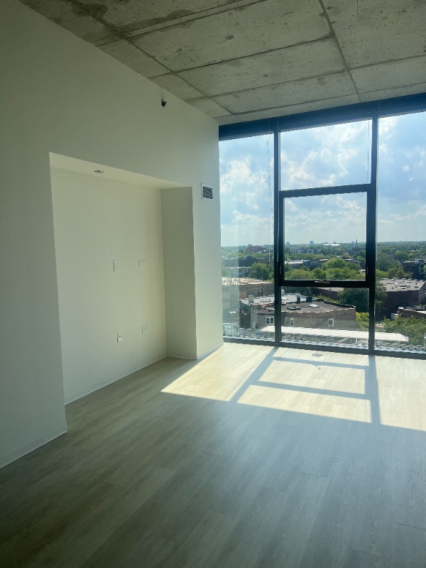 Building Photo - 2755 W Belden Ave