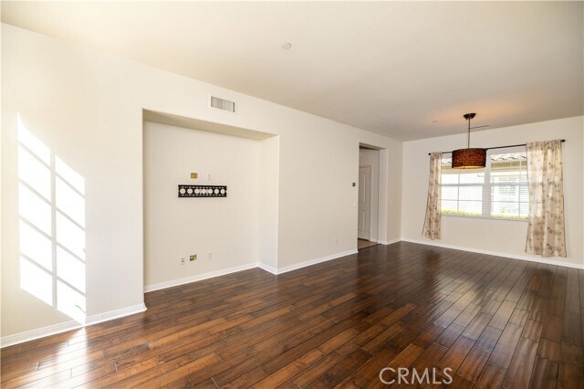 Foto del edificio - 896 Terrace Ln W