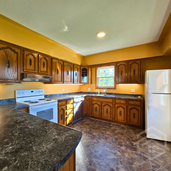 Photo du bâtiment - 405194 Beaconsfield Rd