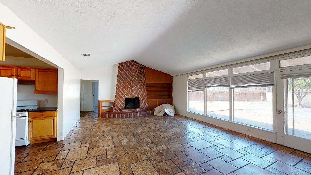 Foto principal - 5001 Rockford Dr