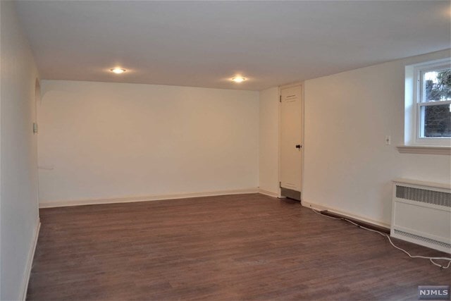 Foto del edificio - 330 Chase Ave