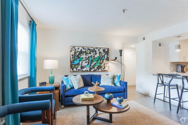 2HAB, 2BA - 1.025 ft² (amueblado) - The Five @ North Decatur
