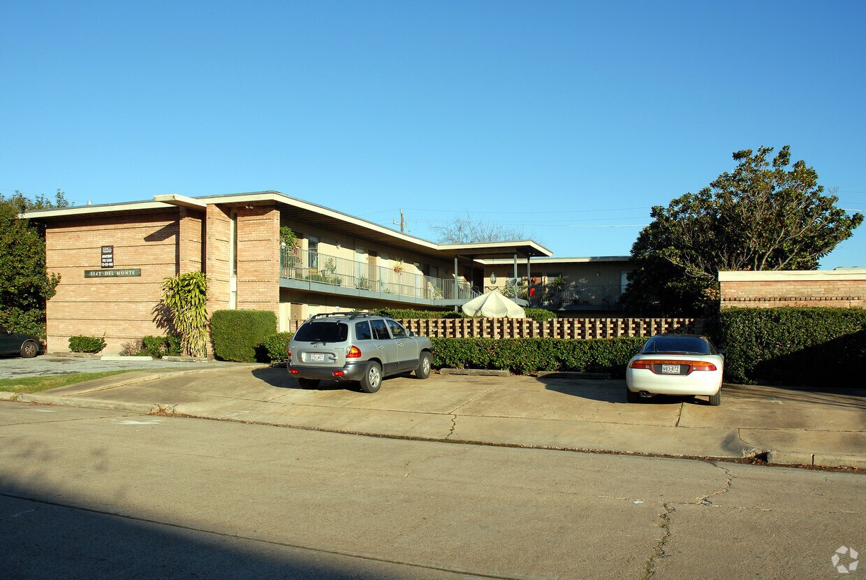 Building Photo - 5142 Del Monte Dr
