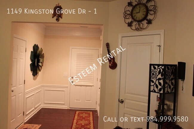 Foto del edificio - 1149 Kingston Grove Dr