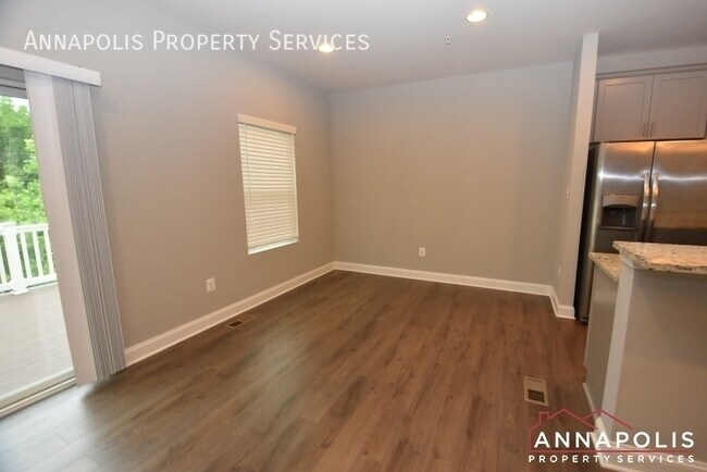 Building Photo - 2625 Smooth Alder St