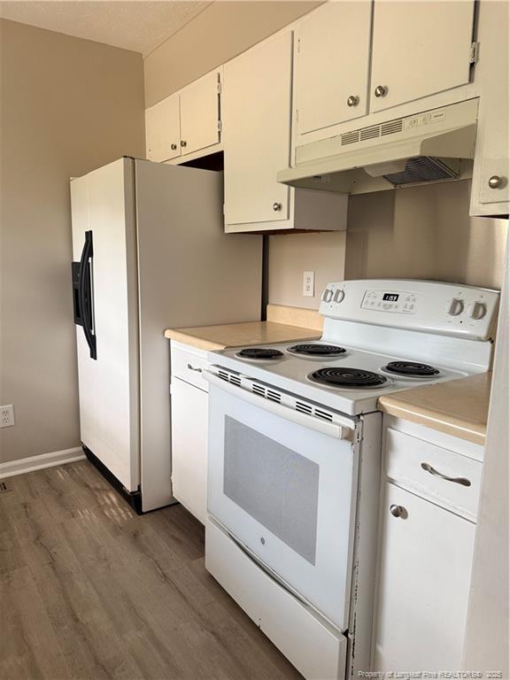 Foto del edificio - 7615 Hamburg Dr