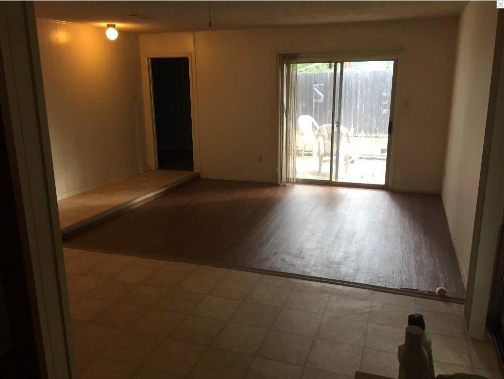 Foto del edificio - 4307 Caswell Ave