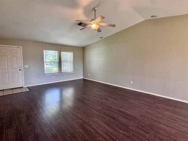 Foto del edificio - 1804 NW 143rd St