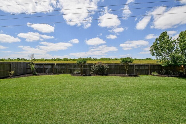 Building Photo - 8706 Stowe Creek Ln