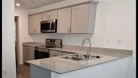Foto del edificio - 12146 Azure Gate Rd