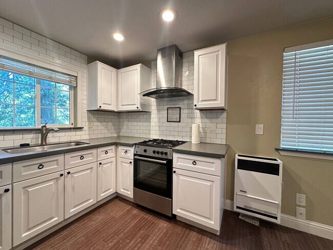 Foto del edificio - 2932 Alder Dr