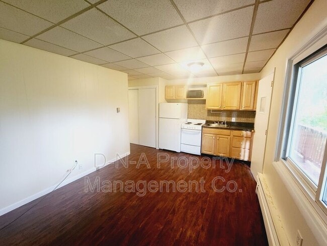 Building Photo - 1332 Dreher Ave