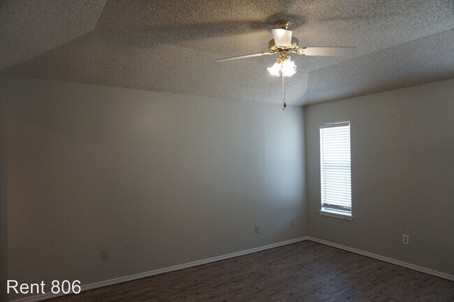 Foto del edificio - 3 br, 2 bath House - 2104 91st
