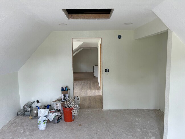 Foto del edificio - 600 N Sherman St