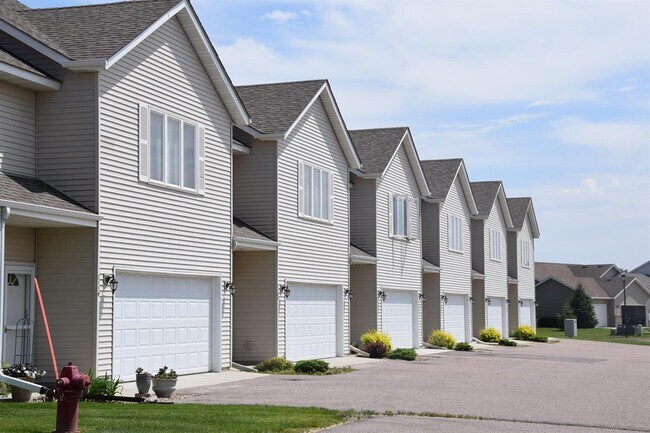 Foto del edificio - 2156 Willow Trail