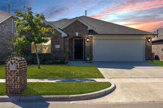 Building Photo - 1141 Kingston Ct