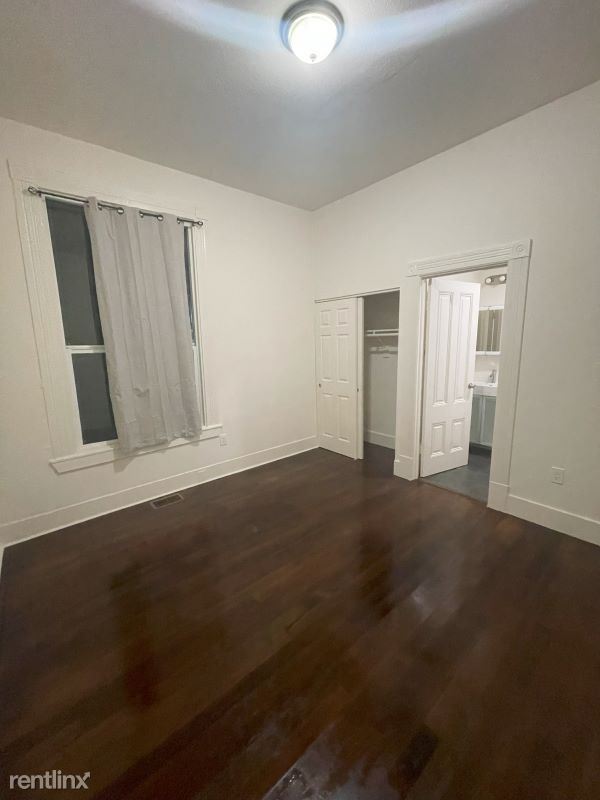 Building Photo - 4 br, 2.5 bath Duplex - 618 22nd St