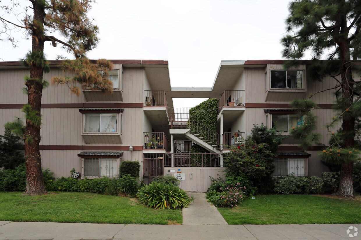 Foto principal - Park Place Apartments
