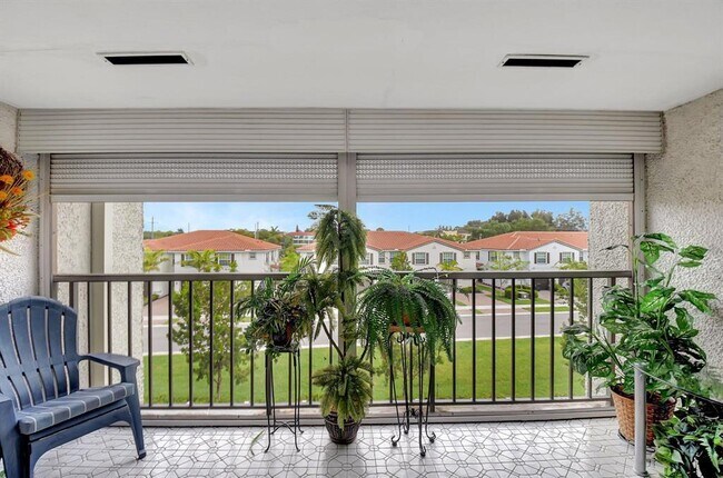 Building Photo - 4070 Tivoli Ct