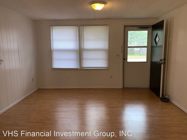 Building Photo - 3 br, 1.5 bath House - 709 Lee Road