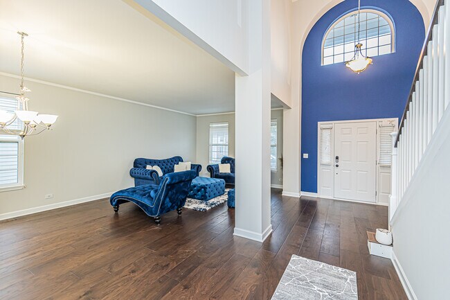 Building Photo - 173 Regency Dr