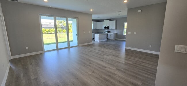 Foto del edificio - 307 Mendoza St