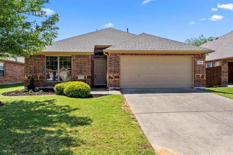 Foto principal - 2356 Aurora Dr