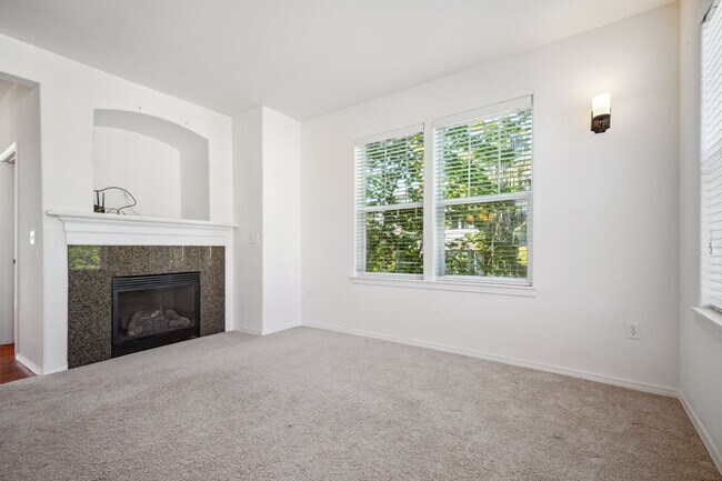 Foto del edificio - 15 164th St SW