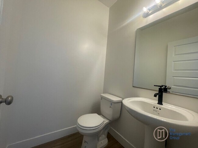 Foto del edificio - 4 Bedroom Desert Providence