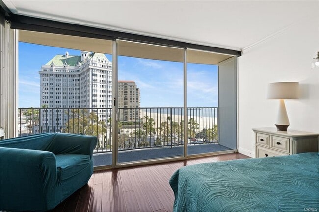 Foto del edificio - 700 E Ocean Blvd