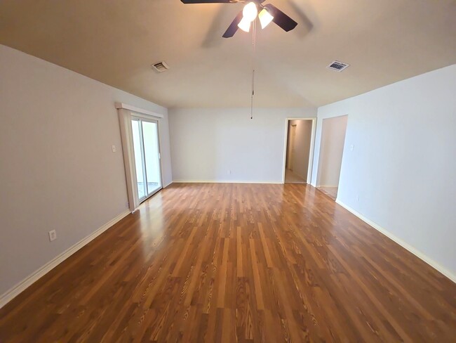 Building Photo - 5611 Caldicote St