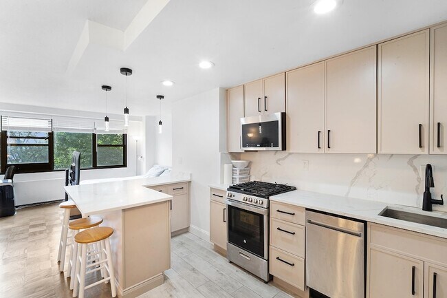 Foto del edificio - 201 St Pauls Ave