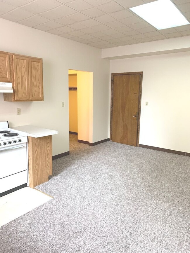 Foto del interior - 1233 Marshall / 1222-36 Cass