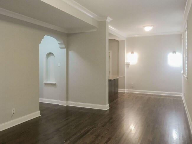 Foto del edificio - 4838 N Paulina St