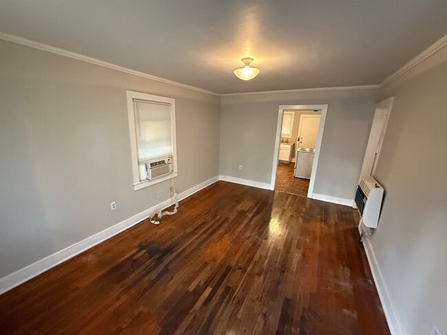 Building Photo - 1540 Gabay St