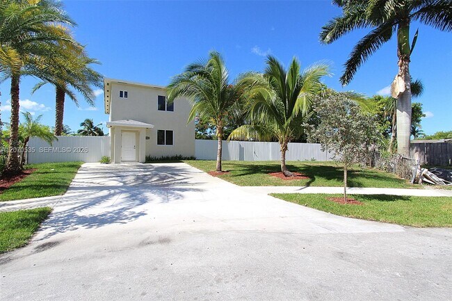 Foto del edificio - 16035 SW 299th Terrace