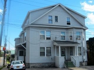 Primary Photo - 11 Broad St