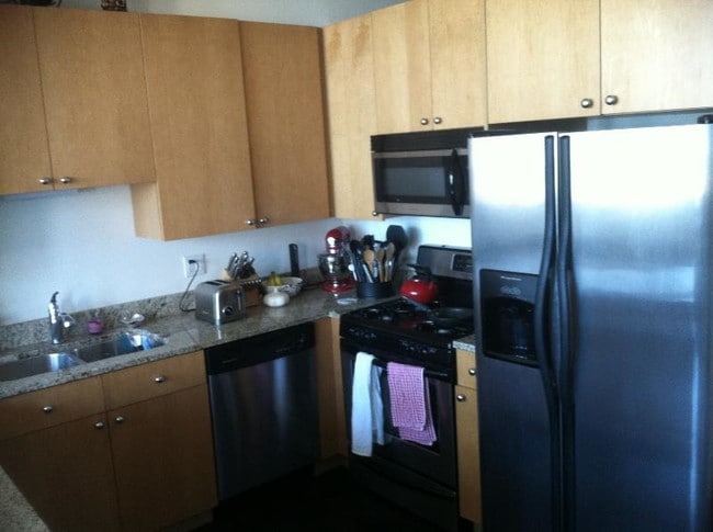 Photo - 1464 S Michigan Ave Apartment